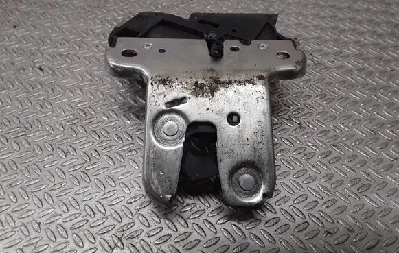 Volkswagen Jetta V Tailgate/trunk/boot lock/catch/latch 4F5827505D