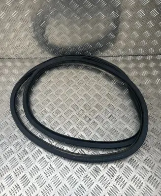 Volkswagen Caddy Front door rubber seal 2K0837911H