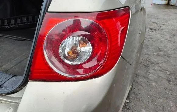 Chevrolet Epica Rear/tail lights set 105KW