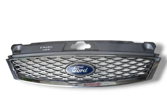 Ford Mondeo Mk III Front grill 6S718A100BAW 6S7X8A133BA