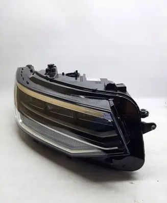 Volkswagen Tiguan Headlight/headlamp 5NB941036C