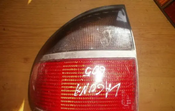 Renault Laguna I Rear/tail lights