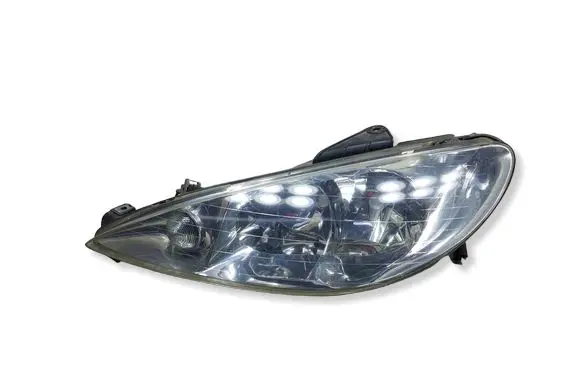 Peugeot 206 Headlight/headlamp 9628666880KASACJA 9628666880