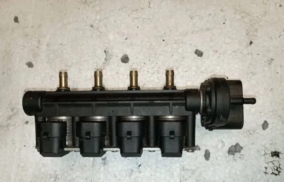 Opel Vectra C LP gas injectors set 67R017064