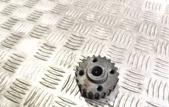 Volkswagen Golf VI Crankshaft gear 03P105263