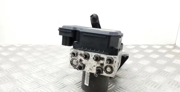 Volkswagen PASSAT B7 ABS Pump 3AA614109BM