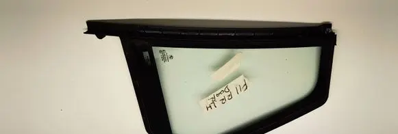 BMW 5 F10 F11 Rear vent window glass 43R001582