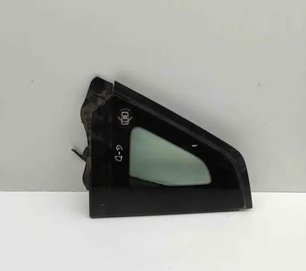 Nissan 370Z Rear side window 833061EA0A