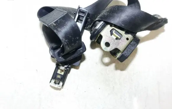 Audi A6 S6 C5 4B Front seatbelt 560585901