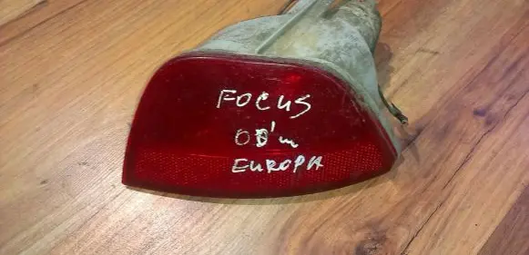 Ford Focus Rear fog light s4x15501a