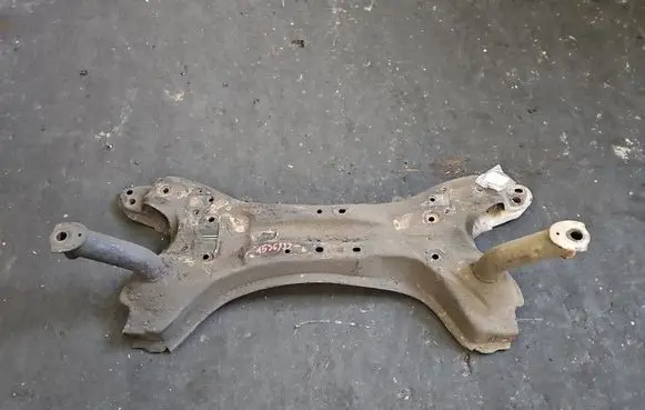 Toyota Yaris Front axle beam IMPRK1536933