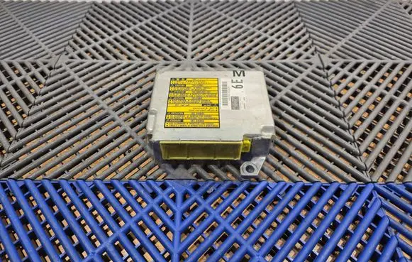 Lexus GS 300 350 430 450H Airbag control unit/module 8917030540 1523009061