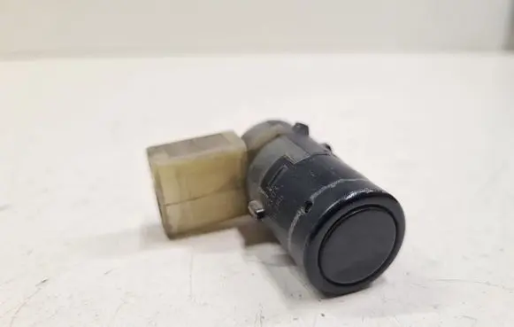 Audi A6 S6 C5 4B Parking PDC sensor 4B0919275E