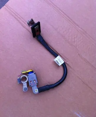 Mercedes-Benz Sprinter W906 Positive cable (battery)