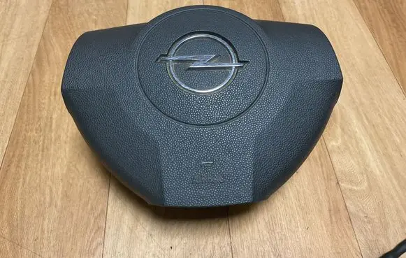 Opel Zafira B Steering wheel airbag 13111348 DAT60260402 601854900B