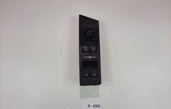 Volkswagen PASSAT B7 Electric window control switch 3AB857857A