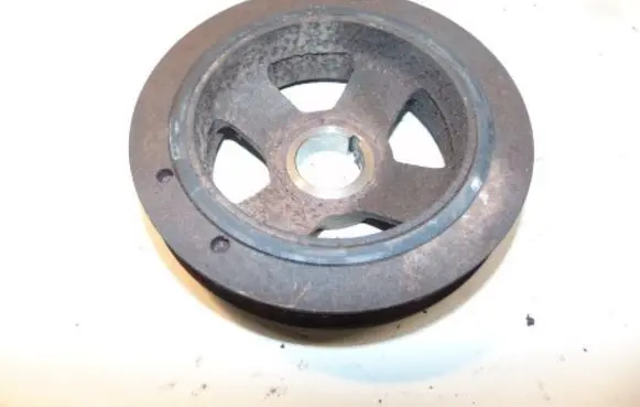 Mitsubishi Colt Crankshaft pulley MD315454