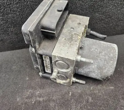 Audi A6 S6 C6 4F ABS Pump 4F0910517E 4F0614517A