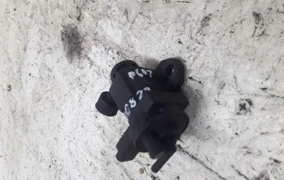 Peugeot 607 Vacuum valve 9628971180