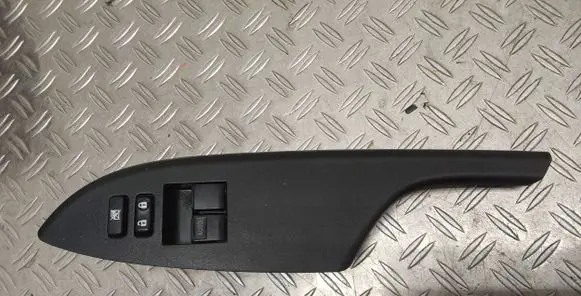 Toyota Corolla E140 E150 Electric window control switch 7423212710