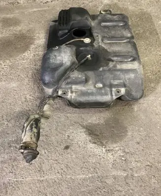 Renault Trafic II (X83) Fuel tank 93858416 8200585811