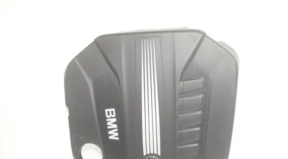 BMW 5 F10 F11 Engine cover (trim) 8513452 11148513452