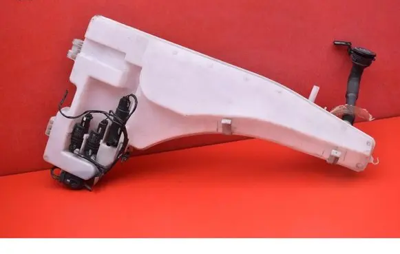 BMW X5 E70 Windshield washer fluid reservoir/tank 7161476