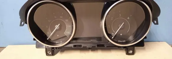 Jaguar E-Pace Speedometer (instrument cluster) J9C3045F65BD
