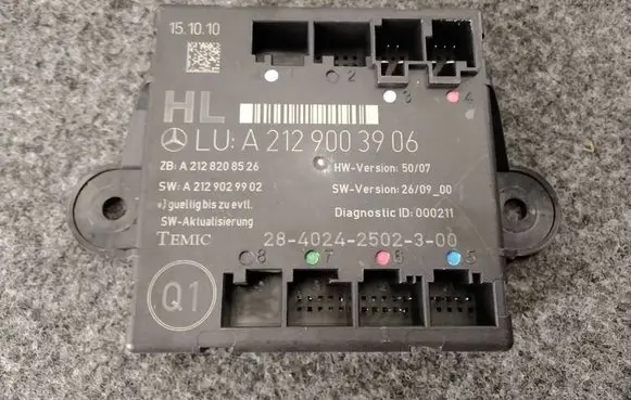 Mercedes-Benz C W204 Door control unit/module A2129003906 A2129029902 A2128208526