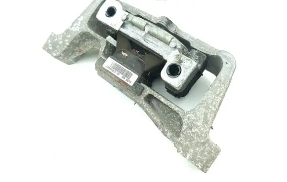 Mercedes-Benz B W246 W242 Engine mount bracket A2462401817