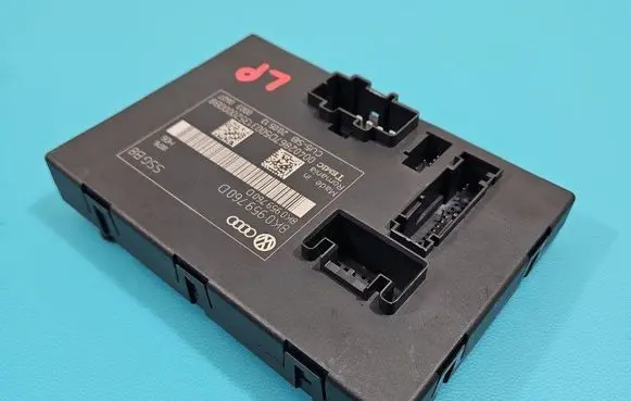 Audi A4 S4 B8 8K Central body control module 8K0959760D IMPRK1434001