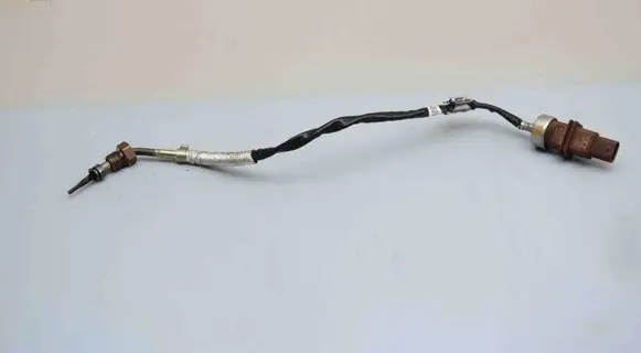 Volkswagen Tiguan Exhaust gas temperature sensor 04L919529D