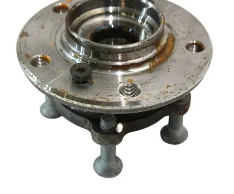 BMW 1 F20 F21 Front wheel ball bearing 31206867260 6867260