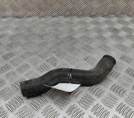 Porsche Boxster 986 Engine coolant pipe/hose 99610662554