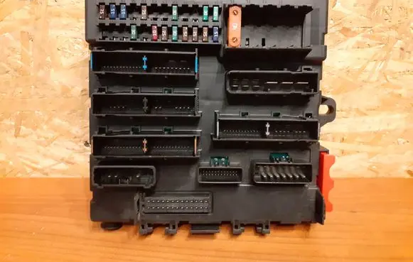 Saab 9-3 Ver1 Fuse box set 519112007 12805847