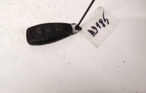 Ford C-MAX II Ignition key/card 