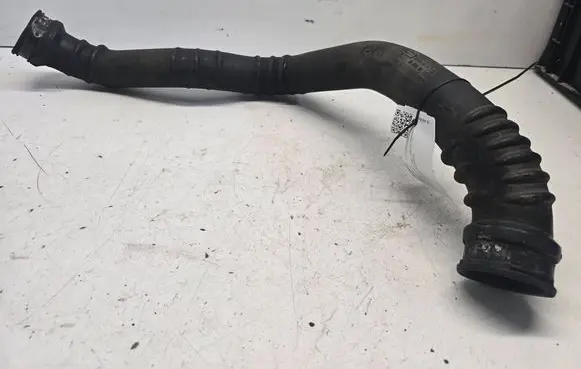 Volvo S60 Intercooler hose/pipe BG916K863B