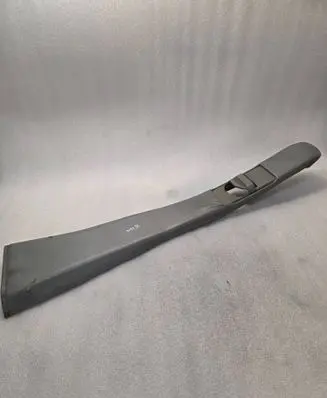 Mercedes-Benz E W124 (B) pillar trim (top) 1246923589