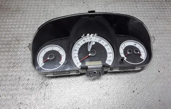 KIA Ceed Speedometer (instrument cluster) 940031H161