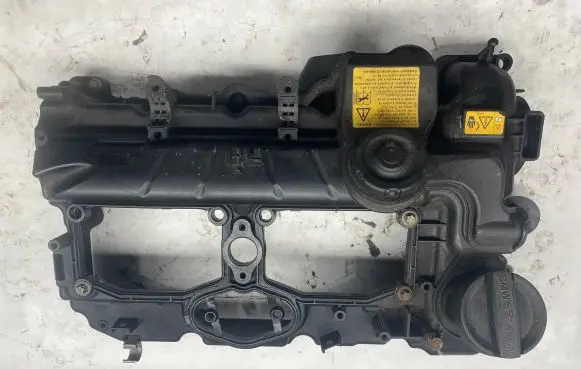 Rocker cam cover