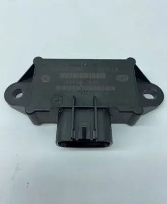 Chrysler Pacifica Fuel injection pump control unit/module 68434538AA 68434538 9347420012319