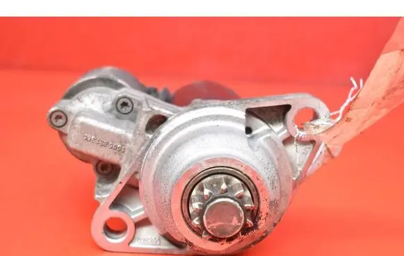 Volkswagen Golf V Starter motor 1005831365