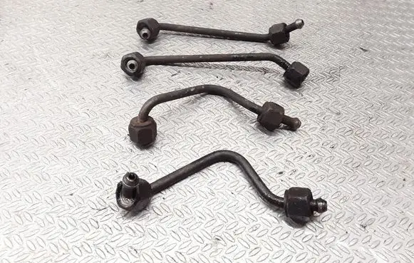Ford Transit Fuel injector supply line/pipe 