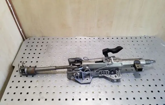 Peugeot 508 Steering wheel axle 9685984277