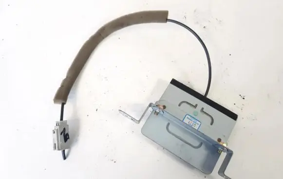Toyota Avensis T250 Antenna control unit 8686020070 4110