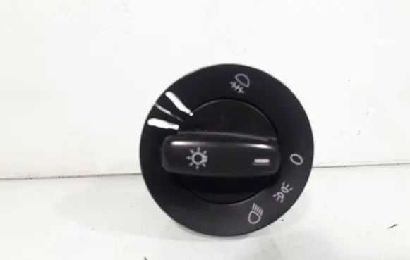 Volkswagen Golf VI Light switch 1K0941431BB