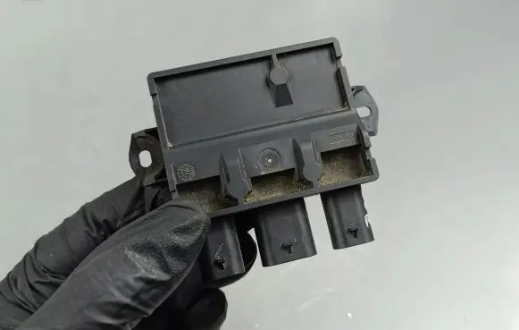 Tailgate/trunk control unit/module