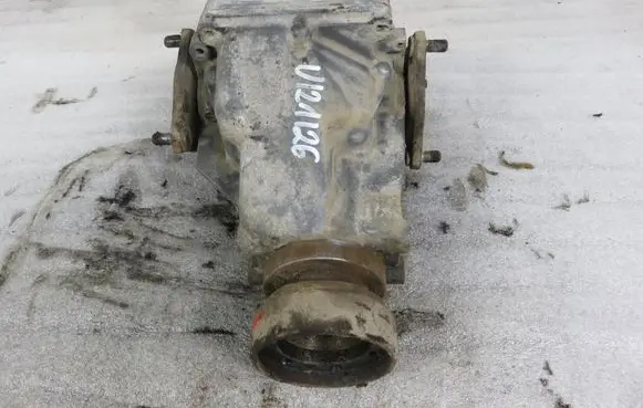 Suzuki Swift I Rear differential 