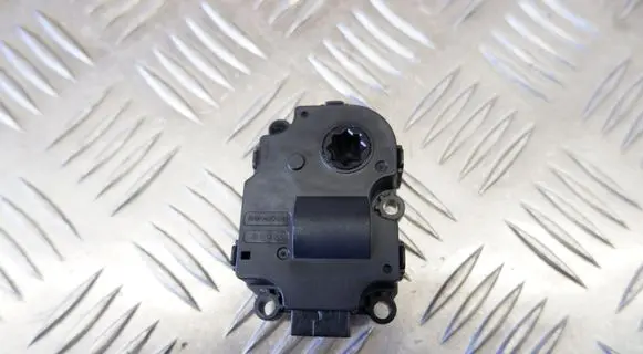 BMW 5 G30 G31 G38 A/C air flow flap actuator/motor FE950002