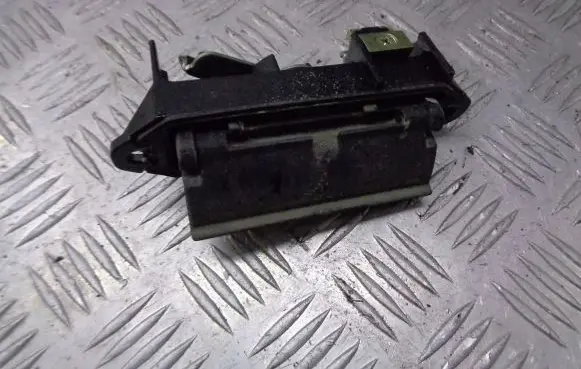 Toyota Corolla Verso E121 Tailgate opening switch 